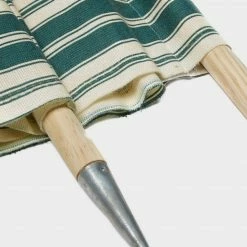 Blue Diamond 7 Pole Green Windbreak