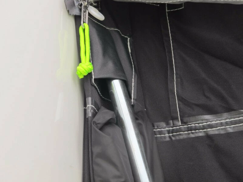 CARAVAN & MOTORHOME Kampa Awning Rear Upright Poles