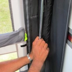 CARAVAN & MOTORHOME Kampa Awning Rear Upright Poles