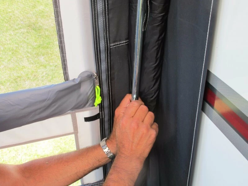 CARAVAN & MOTORHOME Kampa Awning Rear Upright Poles