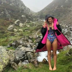 OUTDOOR LIVING Dryrobe Advance Long Sleeve BLACK PINK - RECYCLED